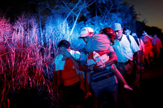2018-11-01T061240Z_505809448_RC194A17C6A0_RTRMADP_3_USA-IMMIGRATION-CARAVAN.JPG