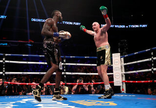 2018-12-02T050108Z_1804600471_RC116AA04290_RTRMADP_3_BOXING-HEAVYWEIGHT-WILDER-FURY.JPG
