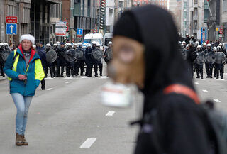 2018-12-08T122453Z_721701631_RC12D486F690_RTRMADP_3_BELGIUM-PROTESTS.JPG