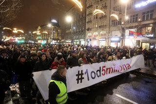 2019-01-12T185839Z_88604754_RC18C27EE790_RTRMADP_3_SERBIA-PROTESTS.JPG