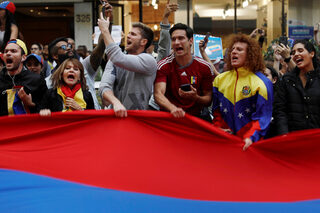 2019-01-24T023154Z_1390769284_RC1964AFE590_RTRMADP_3_VENEZUELA-POLITICS-MEXICO.JPG