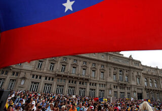 2019-01-24T021512Z_1653781651_RC13E936A1B0_RTRMADP_3_VENEZUELA-POLITICS-ARGENTINA.JPG