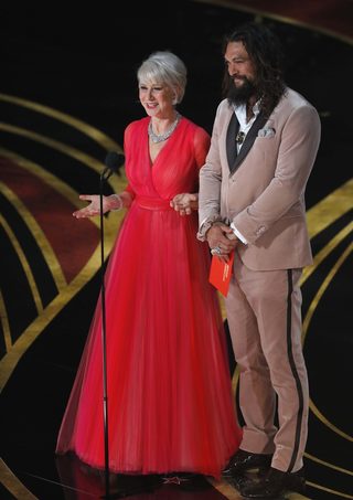 2019-02-25T012115Z_212315367_HP1EF2P03REBP_RTRMADP_3_AWARDS-OSCARS.JPG