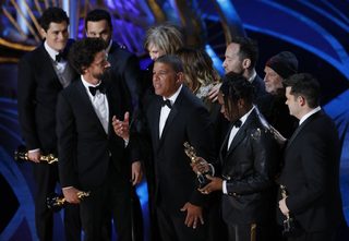 2019-02-25T023523Z_336216486_HP1EF2P076YVZ_RTRMADP_3_AWARDS-OSCARS.JPG