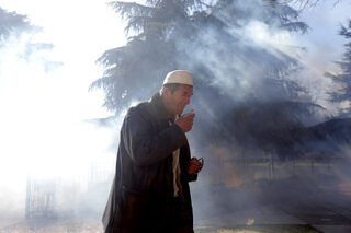 2019-03-16T133256Z_440914725_RC135F3ECA40_RTRMADP_3_ALBANIA-PROTESTS.JPG