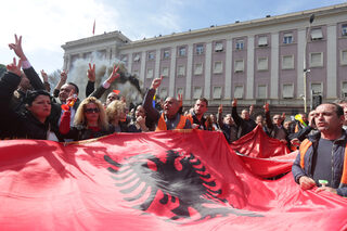 2019-03-16T103325Z_1124091782_RC1208FF93D0_RTRMADP_3_ALBANIA-PROTESTS.JPG