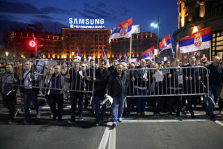 2019-04-06T180307Z_208295547_RC136775B330_RTRMADP_3_SERBIA-PROTESTS.JPG