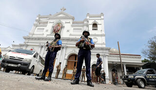 2019-04-21T062636Z_374968597_RC1E2EE98B10_RTRMADP_3_SRI-LANKA-BLAST.JPG