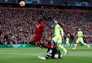 2019-05-07T191409Z_1690238508_RC1E8B7B7730_RTRMADP_3_SOCCER-CHAMPIONS-LIV-FCB.JPG