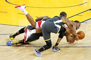 2019-06-14T032730Z_1892369544_NOCID_RTRMADP_3_NBA-FINALS-TORONTO-RAPTORS-AT-GOLDEN-STATE-WARRIORS.JPG