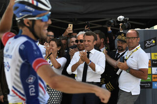 14-2019-07-20T160327Z_977689218_RC1E06BC38B0_RTRMADP_3_CYCLING-FRANCE-MACRON.JPG