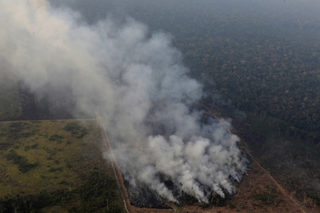 2019-08-22T114721Z_676260746_RC196BAC89C0_RTRMADP_3_BRAZIL-ENVIRONMENT-WILDFIRES.JPG