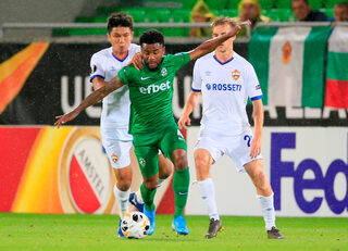 2019-09-19T195419Z_1958095063_RC1B8E5EE140_RTRMADP_3_SOCCER-EUROPA-LUD-CSK-REPORT.JPG