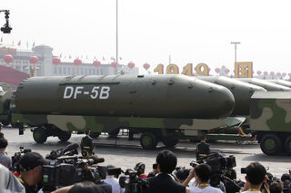2019-10-01T070053Z_431460732_SP1EFA10JHH15_RTRMADP_3_CHINA-ANNIVERSARY-PARADE.JPG