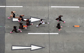 2019-10-12T062329Z_1497656353_RC189FEB64F0_RTRMADP_3_ATHLETICS-KIPCHOGE.JPG