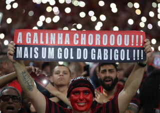 2019-10-23T234322Z_784210395_RC18870626B0_RTRMADP_3_SOCCER-LIBERTADORES-FLA-GRE-REPORT.JPG