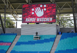 2020-05-16T000000Z_1551863812_RC2OPG90S2LW_RTRMADP_3_SOCCER-GERMANY-RBL-SCF-REPORT.JPG