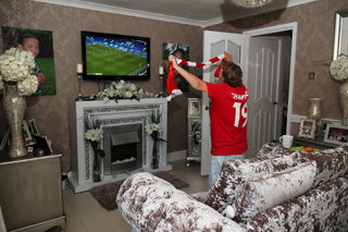 2020-06-25T195926Z_1525084425_RC2JGH9CF37H_RTRMADP_3_SOCCER-ENGLAND-LIV.JPG