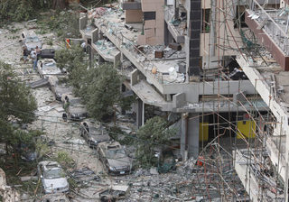 2020-08-05T042703Z_696619621_RC2G7I90J2TA_RTRMADP_3_LEBANON-SECURITY-BLAST.JPG