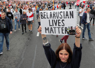 2020-08-23T135836Z_455073316_RC2PJI9ZGD7Q_RTRMADP_3_BELARUS-ELECTION-PROTESTS.JPG