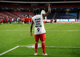 2020-08-23T213156Z_998104073_RC2XJI9QDGCK_RTRMADP_3_SOCCER-CHAMPIONS-BAY-PSG-REPORT.JPG