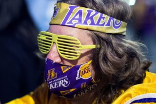 2020-10-12T064442Z_1660602535_RC2UGJ9NMI2P_RTRMADP_3_BASKETBALL-NBA-LAL-MIA.JPG