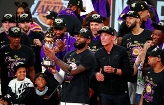 2020-10-12T024013Z_1294450910_NOCID_RTRMADP_3_NBA-FINALS-LOS-ANGELES-LAKERS-AT-MIAMI-HEAT.JPG