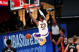 2020-10-12T042710Z_224968002_NOCID_RTRMADP_3_NBA-FINALS-LOS-ANGELES-LAKERS-AT-MIAMI-HEAT.JPG
