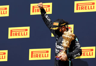 2020-10-25T183902Z_701971473_RC2UPJ9N2N3P_RTRMADP_3_MOTOR-F1-HAMILTON.JPG