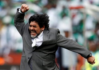 2020-11-25T165928Z_153236150_RC2GAK928PB9_RTRMADP_3_SOCCER-ARGENTINA-MARADONA.JPG