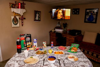 2021-06-16T140642Z_437497985_RC2MYL9EONNH_RTRMADP_3_HEALTH-CORONAVIRUS-OBESITY-MEXICO.JPG