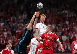 2021-06-21T203751Z_21681022_UP1EH6L1LB1BU_RTRMADP_3_SOCCER-EURO-RUS-DNK-REPORT.JPG