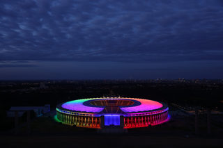 2021-06-23T202318Z_1213798148_UP1EH6N1KMSXP_RTRMADP_3_SOCCER-EURO-GER-HUN-RAINBOW.JPG