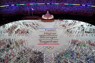 2021-07-23T152712Z_1651991018_SP1EH7N11YX53_RTRMADP_3_OLYMPICS-2020-CEREMONY-OPENING.JPG