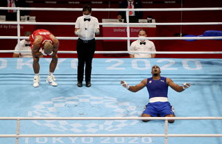 2021-08-04T000000Z_1686266546_RC29YO9TOXXG_RTRMADP_3_OLYMPICS-2020-EDITORS-CHOICE.JPG