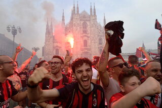 2022-05-22T202224Z_499377025_UP1EI5M1EVUPM_RTRMADP_3_SOCCER-ITALY-CELEBRATIONS.JPG