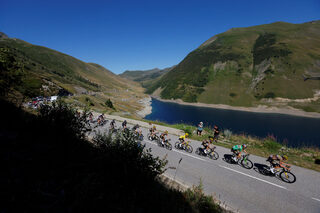 2022-07-14T173600Z_1149375926_UP1EI7E1ARDND_RTRMADP_3_CYCLING-FRANCE.JPG