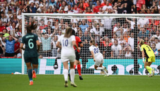 2022-07-31T173011Z_2086968081_UP1EI7V1CM9Z1_RTRMADP_3_SOCCER-EURO-ENG-GER-REPORT.JPG