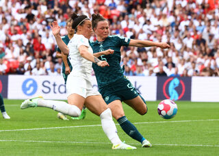 2022-07-31T164544Z_879423276_UP1EI7V1AK7T4_RTRMADP_3_SOCCER-EURO-ENG-GER-REPORT.JPG