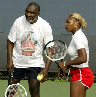 2022-09-03T025512Z_1094797146_RC2D9W9LYKFM_RTRMADP_3_TENNIS-USOPEN-SERENA.JPG