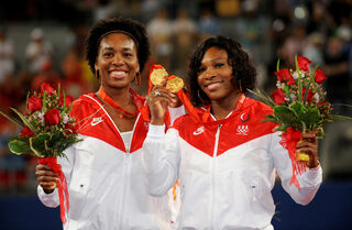 2022-09-03T025629Z_502013067_RC2D9W91RGSC_RTRMADP_3_TENNIS-USOPEN-SERENA.JPG
