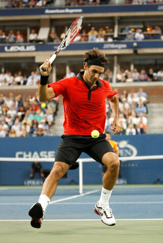 2022-09-15T132707Z_1534815384_RC2OHW91MR00_RTRMADP_3_TENNIS-ROGERFEDERER.JPG