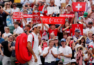 2022-09-15T132705Z_2096251932_RC2PVJ9B8GLB_RTRMADP_3_TENNIS-ROGERFEDERER.JPG