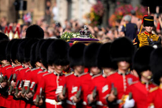 2022-09-14T183134Z_1167716157_RC21HW9QX9G3_RTRMADP_3_BRITAIN-ROYALS-QUEEN.JPG