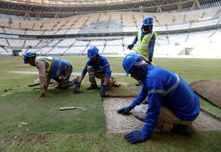 2022-11-01T091457Z_1387096500_RC2XWQ9KT9IB_RTRMADP_3_SOCCER-WORLDCUP-QATAR.JPG
