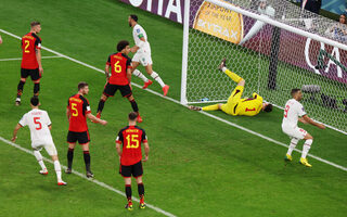 2022-11-27T143708Z_1436379626_UP1EIBR14LTQX_RTRMADP_3_SOCCER-WORLDCUP-BEL-MAR-REPORT.JPG