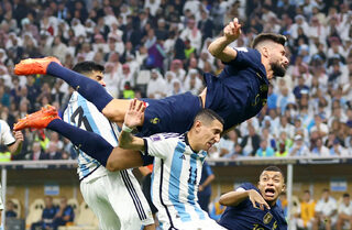 2022-12-18T155453Z_1416995993_UP1EICI187GXK_RTRMADP_3_SOCCER-WORLDCUP-ARG-FRA-REPORT.JPG
