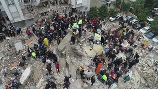 2023-02-06T115933Z_660303451_RC2L5Z9ZVP79_RTRMADP_3_TURKEY-QUAKE.JPG
