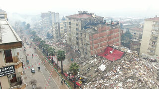 2023-02-06T190159Z_1731011001_RC2V5Z9ZK2XI_RTRMADP_3_TURKEY-QUAKE.JPG