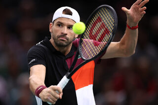 2023-11-03T131745Z_813026446_UP1EJB310XJ3X_RTRMADP_3_TENNIS-PARIS.JPG